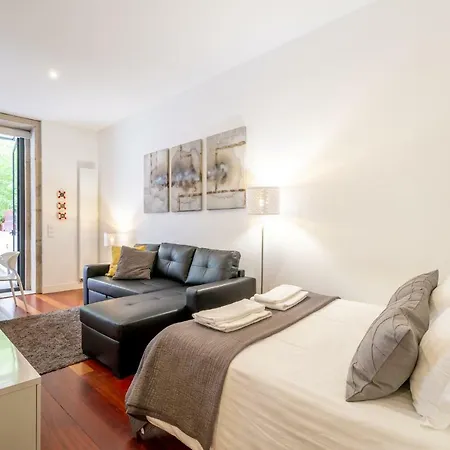 Apartment Merc Porto Clerigo'S Place Porto